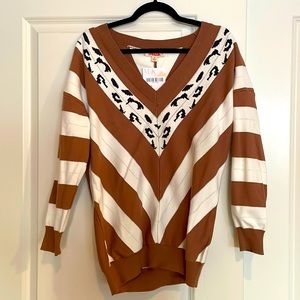 Mazik Sweater. Size Small. NWT